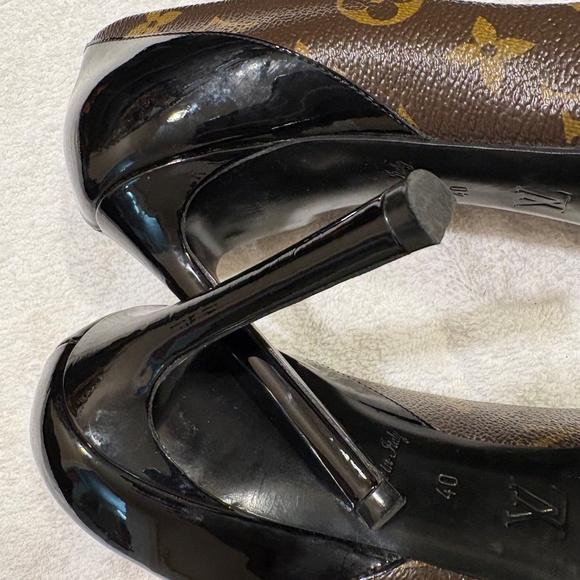 Louis Vuitton  Cherie pumps size 40 - Picture 3 of 9